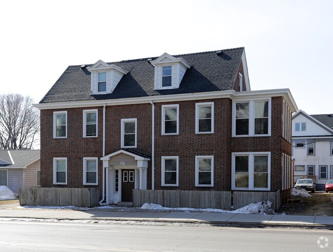 Primary Photo - 217-219 W Franklin Ave