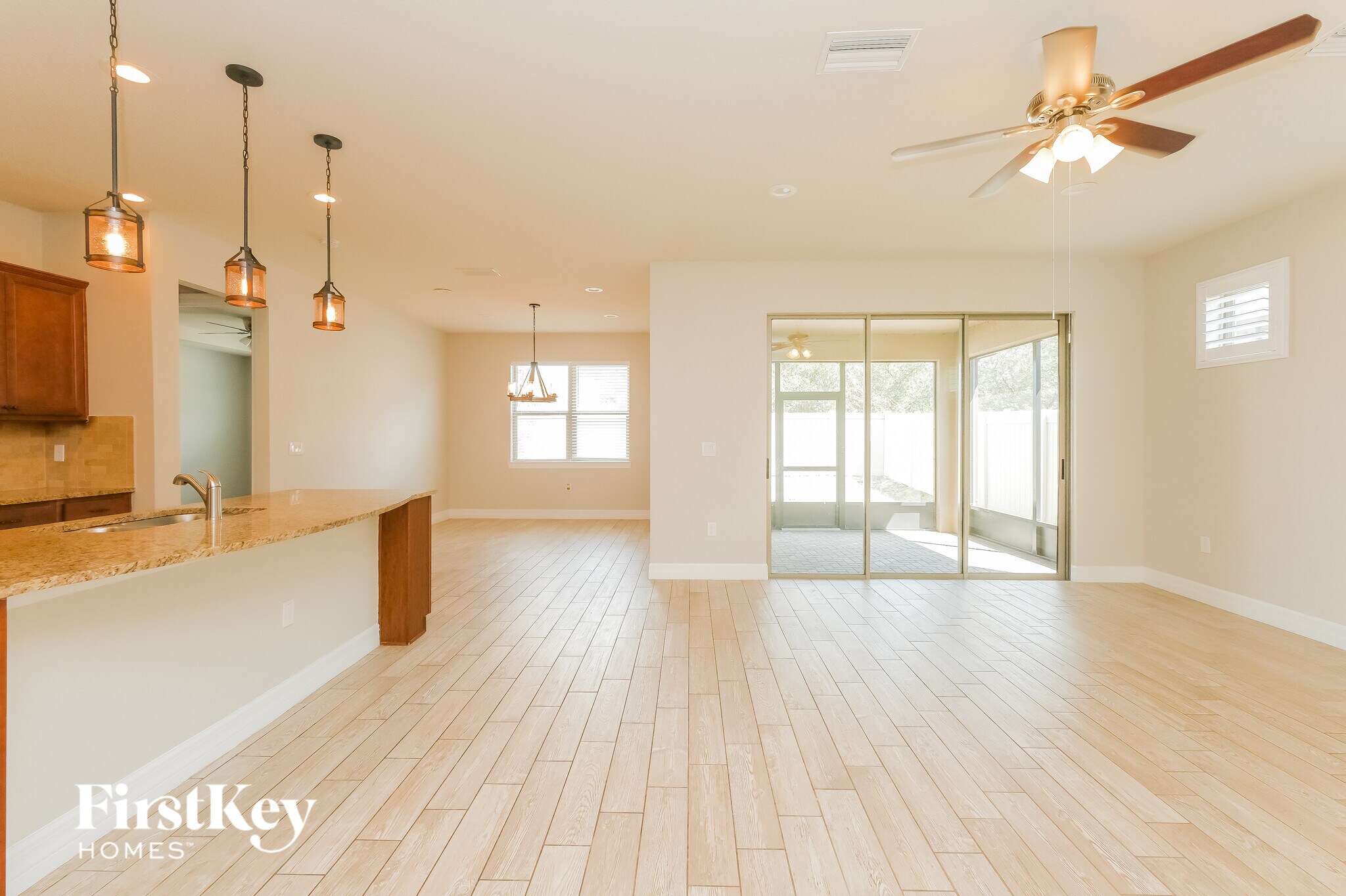 Building Photo - 16303 Treasure Point Dr