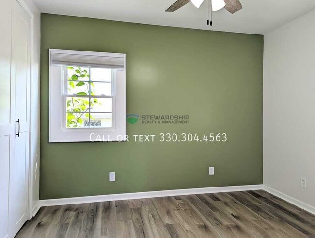 Building Photo - 505 Wabash St