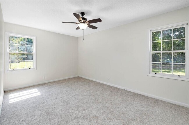 Building Photo - 268 King Cotton Rd