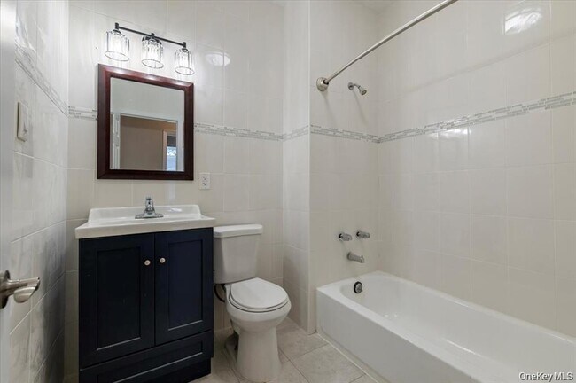 Building Photo - 114-27 Bedell St