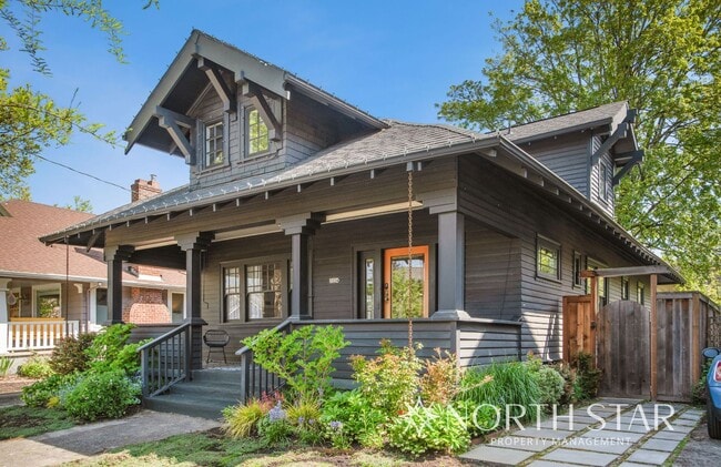 Building Photo - Beautifully Remodeled Classic Craftsman in Prime Portland Location