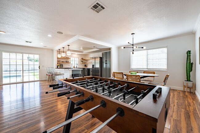 Building Photo - 79371 Bowden Dr