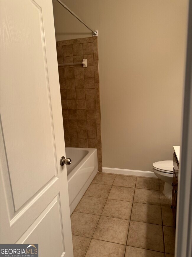 Building Photo - 5868 Norfolk ChaseRoad