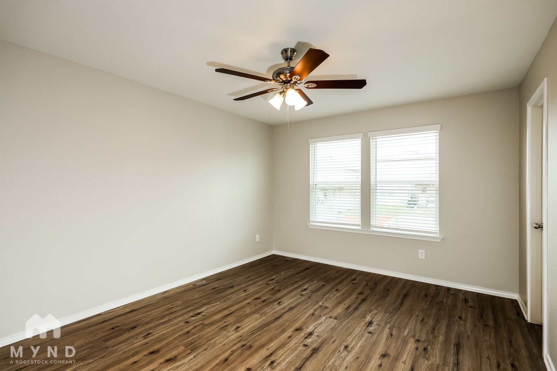 Building Photo - 10327 Dunlap