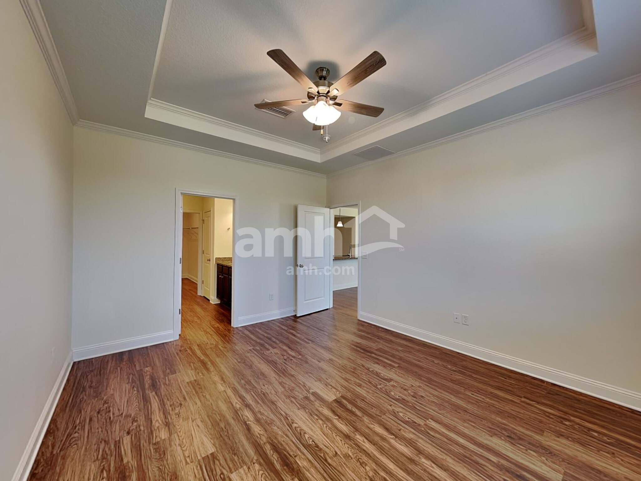 Building Photo - 151 Banyan Frst Dr