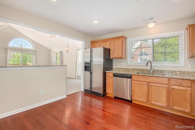 Building Photo - 28541 Carlton Way Dr