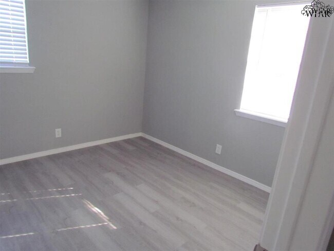 Building Photo - 4103 Mustang St