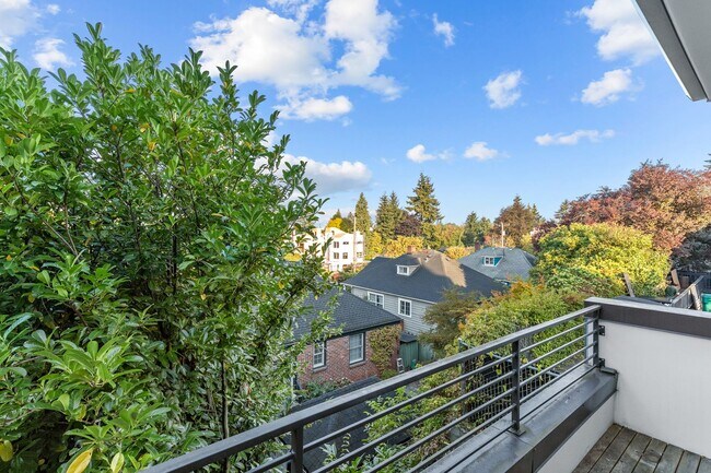 Building Photo - 8025 15th Ave NW