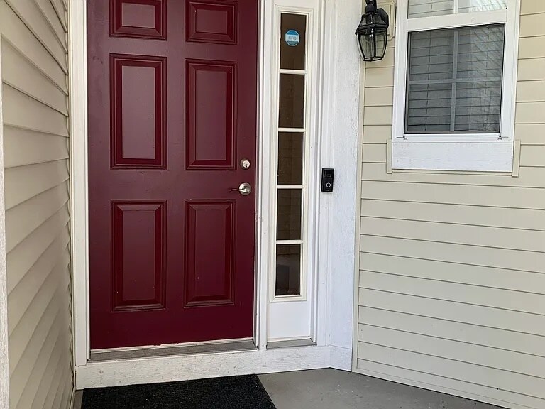 main door - 364 Buckingham Ct