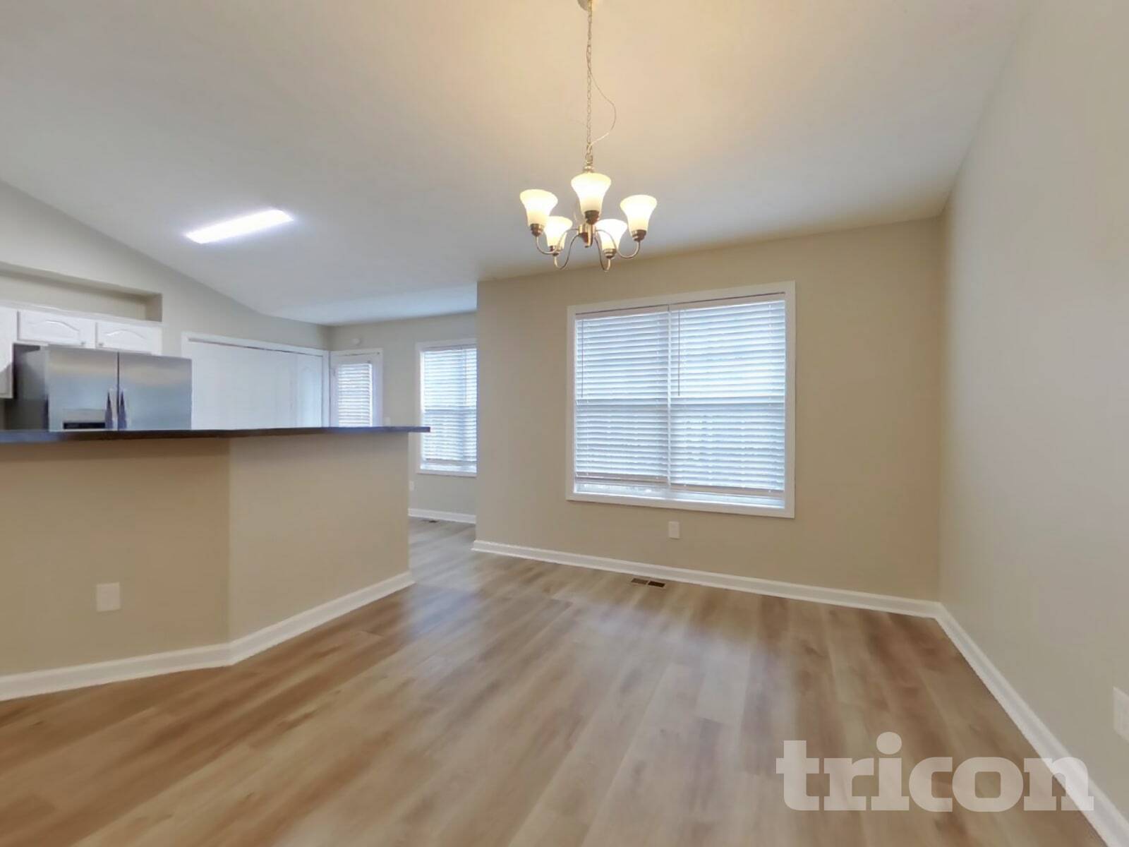 Building Photo - 581 Meadow Spring Dr