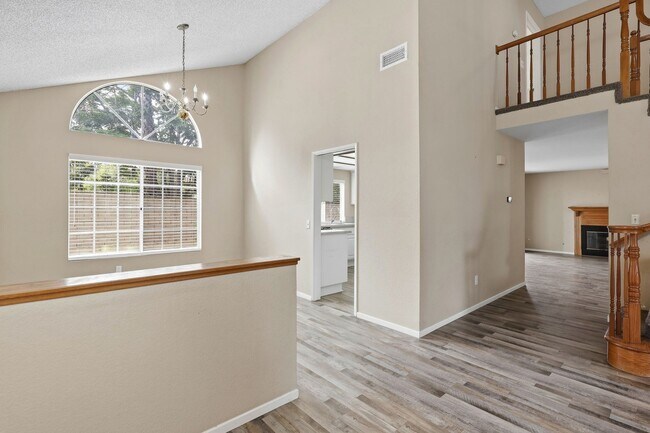 Building Photo - 3353 Silvertip Rd