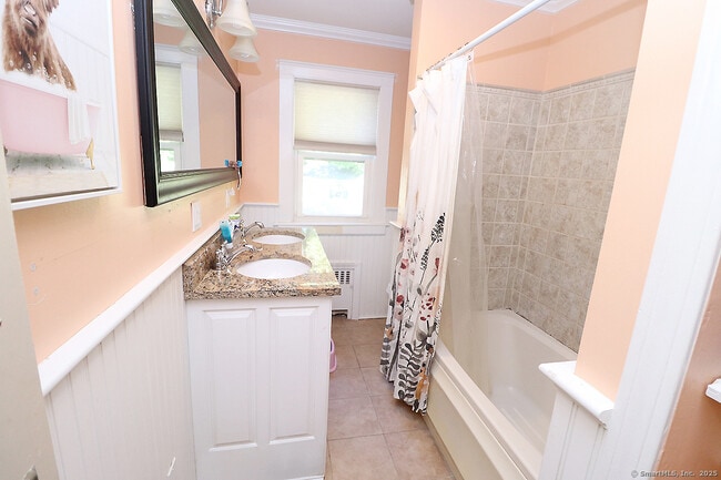 Building Photo - 111 Stearns St