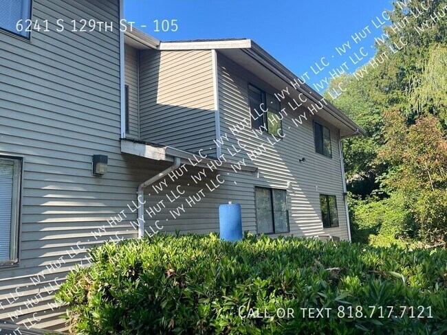 Building Photo - 6241 S 129th St