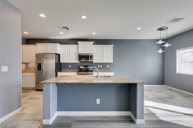 Building Photo - 5674 Cascadia Ct