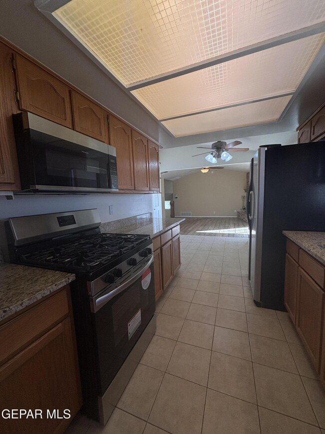 Building Photo - 5700 Prince Edward Ave