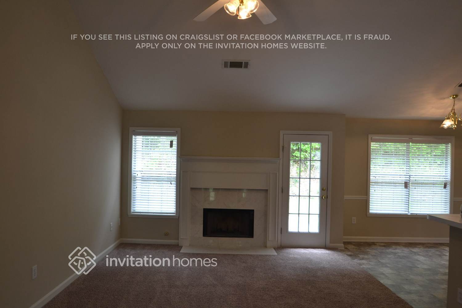 Building Photo - 2315 Shady Oaks Dr