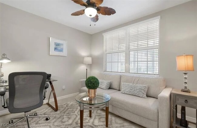 Building Photo - 8500 Violeta St