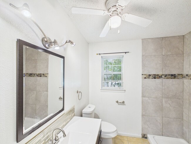 Building Photo - Room to Live, Room to Relax – Spacious 3-Bedroom Home
