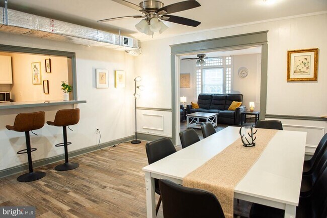 Building Photo - 3809 Ventnor Ave