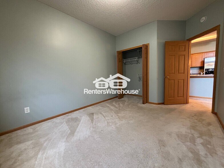 Building Photo - 6787 Pine Crest Trail S