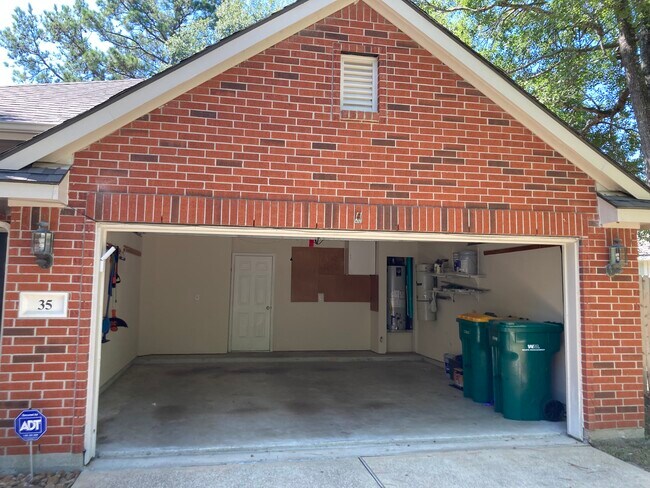 garage - 35 Auburn Path Dr