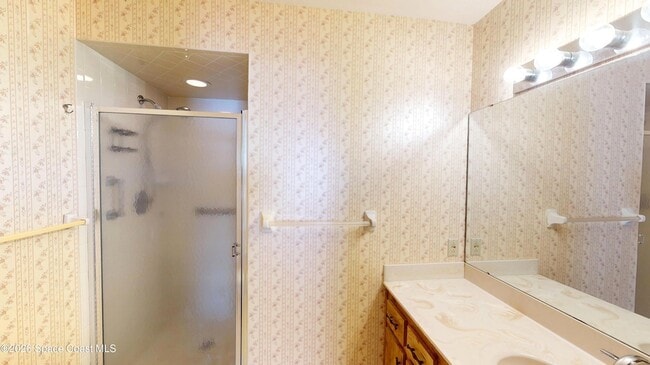 Building Photo - 9010 Wedgewood Pl
