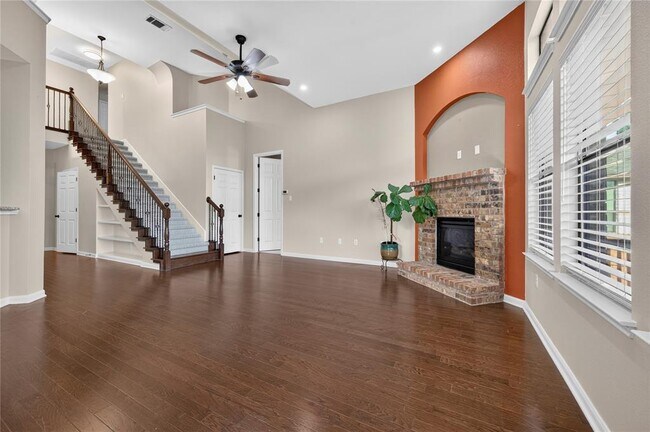 Building Photo - 15812 Pearson Brothers Dr