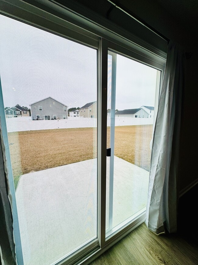 Building Photo - 1024 Kinness Dr