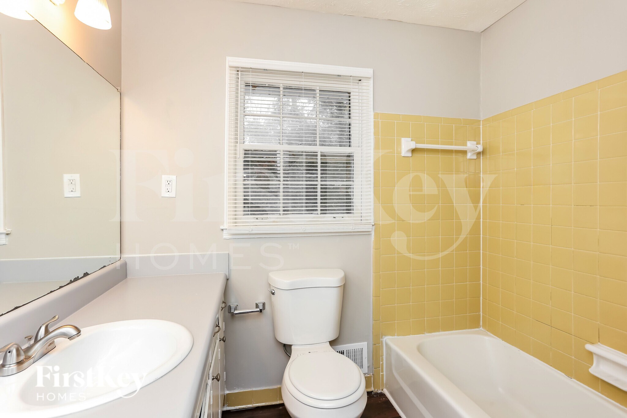 Building Photo - 2881 Hickory Trail