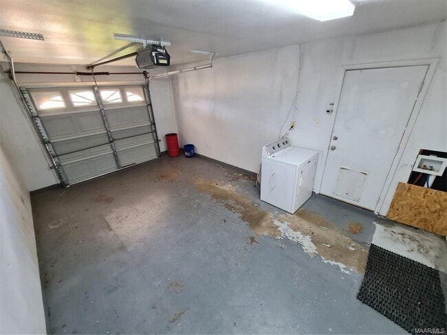 Building Photo - 109 Griffith Ave