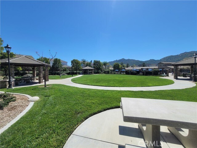 Building Photo - 45950 Daviana Way