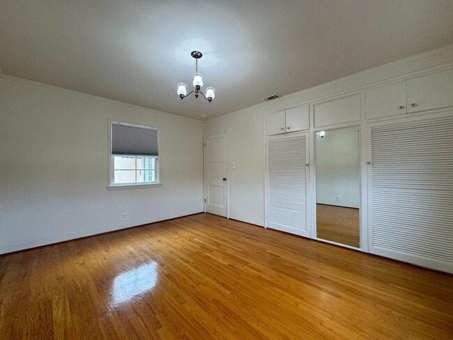 Building Photo - Exceptional Charm in this Single-Level 3-Bedroom House