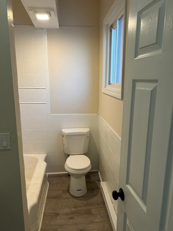 Building Photo - 230 Pleasant St