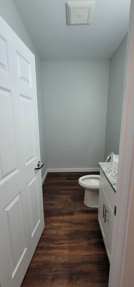 Building Photo - 85A Hemingway Ave