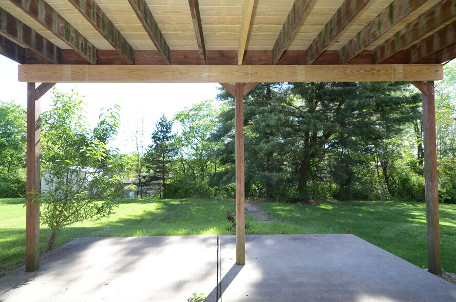 Building Photo - 121 Westfield Dr