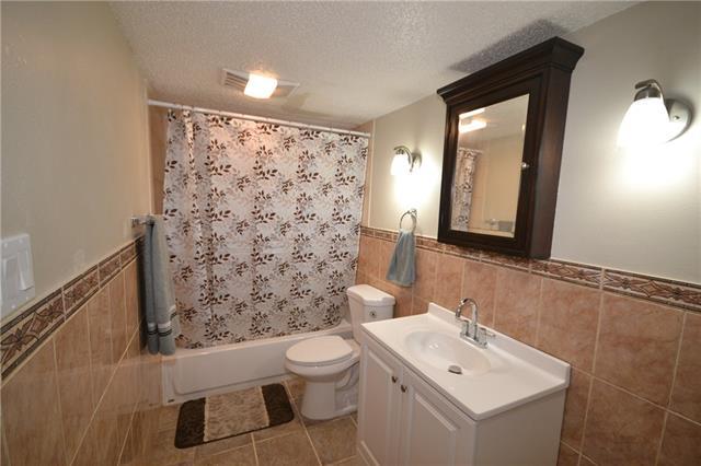 Building Photo - 6220 Riverside Dr