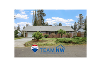 Building Photo - Charming 3-Bedroom, 2.5-Bath Home – Fully ...