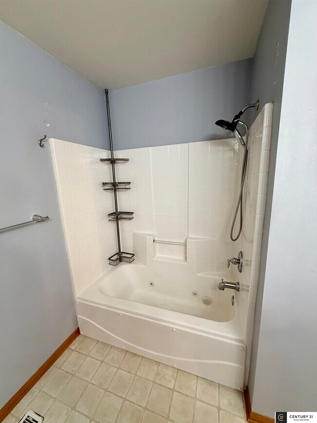 Building Photo - 7958 N 155th St