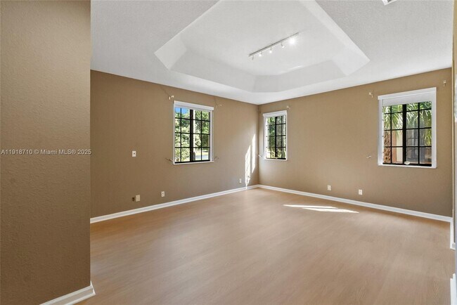 Building Photo - 2649 Center Ct Dr