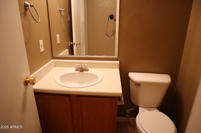 Building Photo - 3281 S Martingale Rd