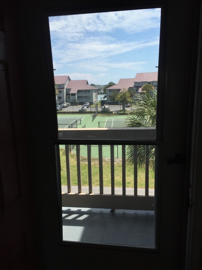 Building Photo - 177 W Mariners Cay Dr