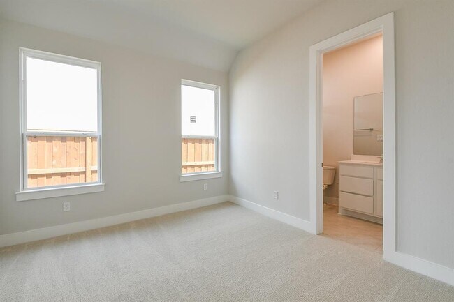 Building Photo - 4859 Antler Run Dr