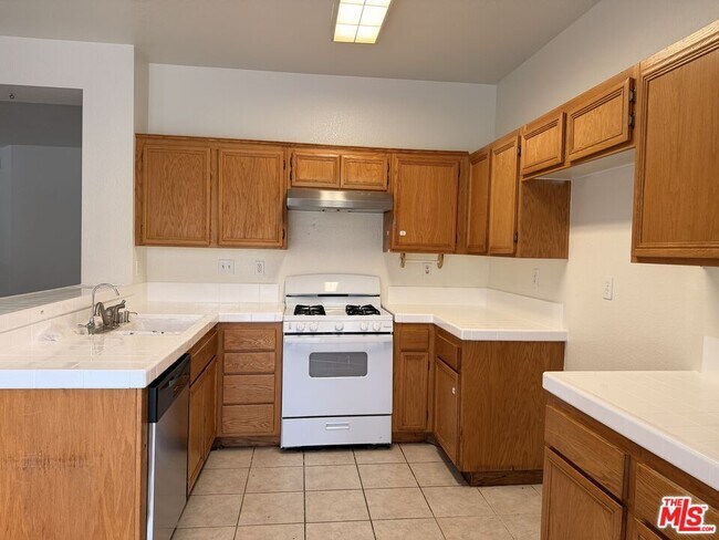 Building Photo - 7821 Emery Pl