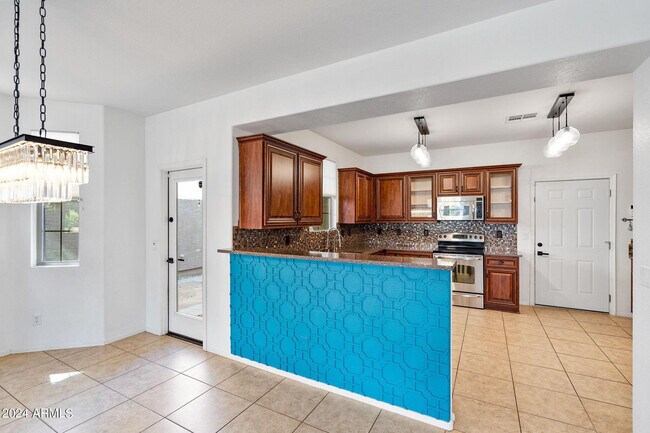 Building Photo - 3771 E Kristal Way