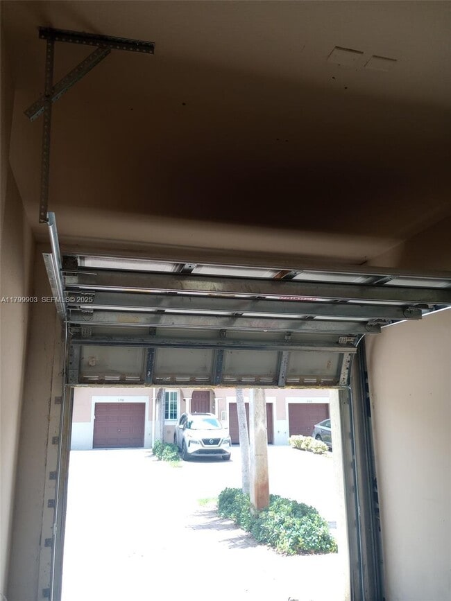 Building Photo - 21417 NW 13th Ct