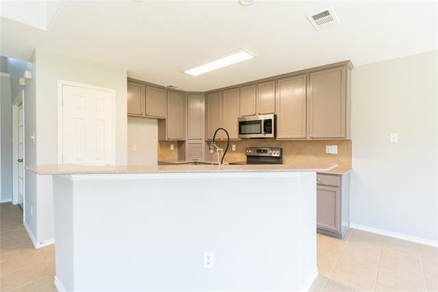 Building Photo - 2012 Meadow View Dr