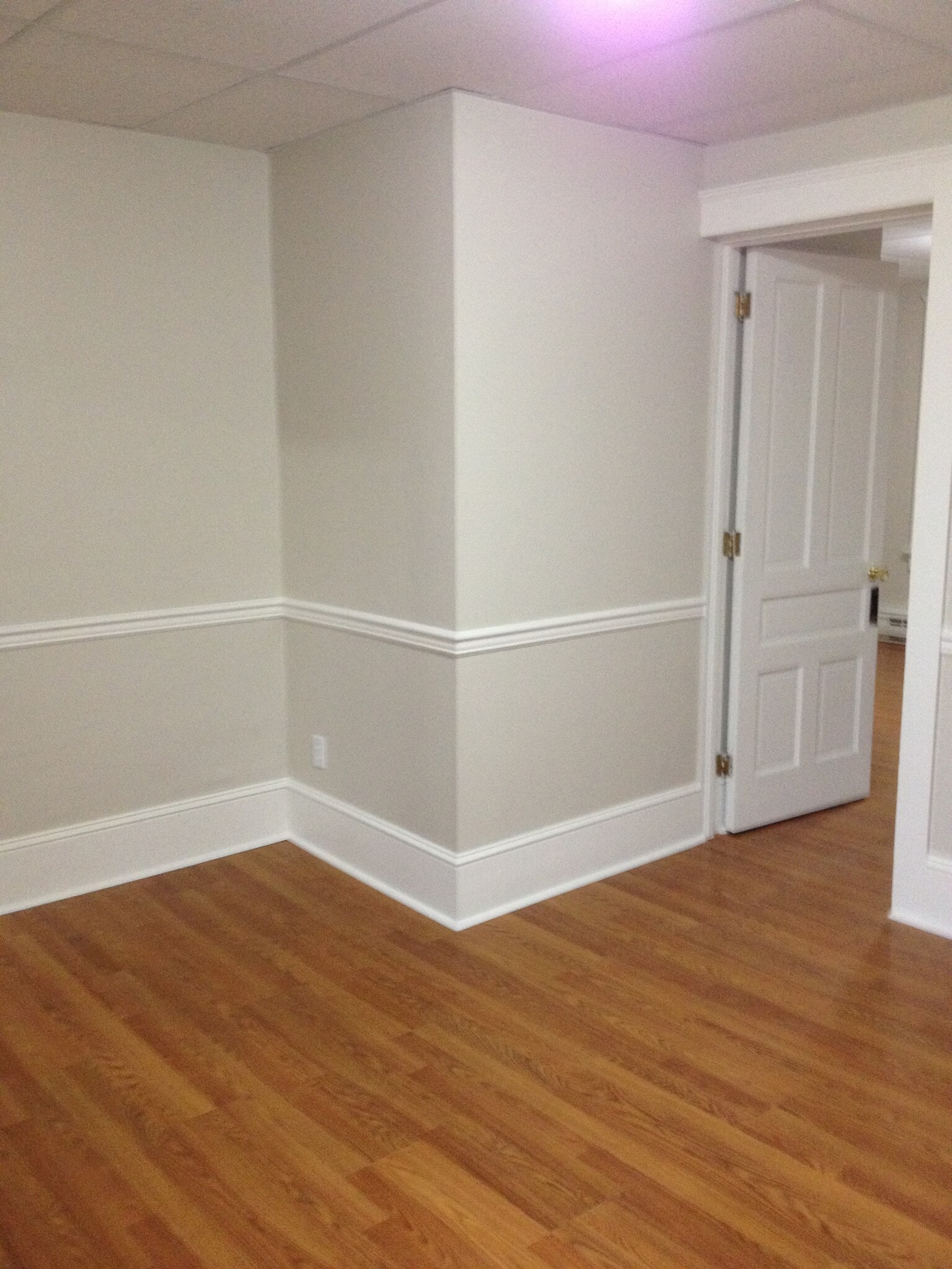 Building Photo - 144 E 5th St