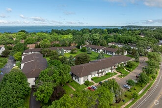 Aerial - Briarwood Apartments