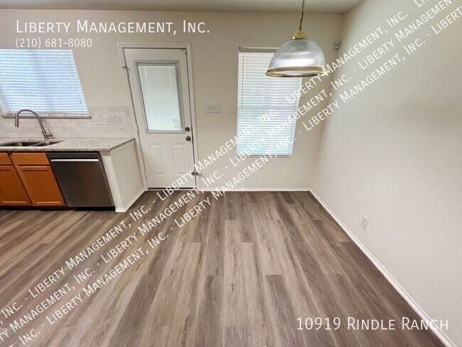 Building Photo - 10919 Rindle Ranch